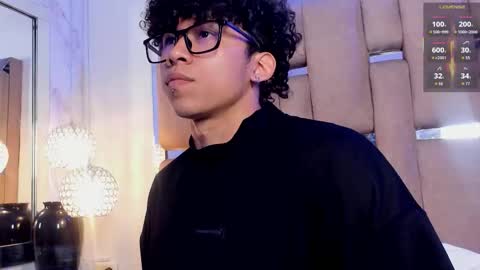 akazaboy online show from February 24, 2026, 5:05 am