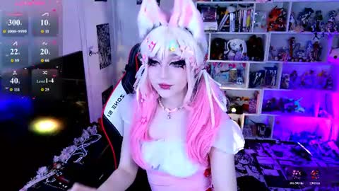 Snapshot of aki__ra chatting on June 21, 2026, 10:01 pm Aki online show from June 21, 2026, 10:01 pm