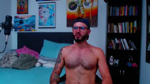 akiles online show from February 27, 2025, 9:14 pm