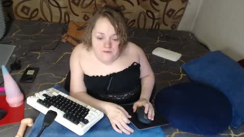 Natalie online show from February 23, 2025, 9:59 pm