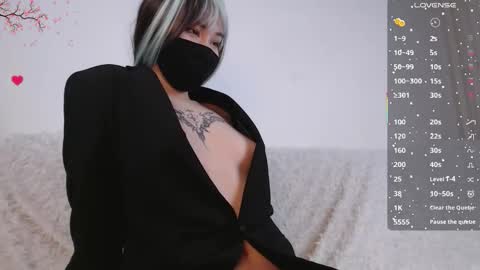 Amilia online show from January 13, 2026, 7:35 am