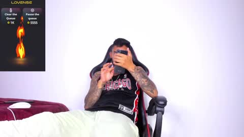 Akira online show from March 2, 2025, 1:04 am