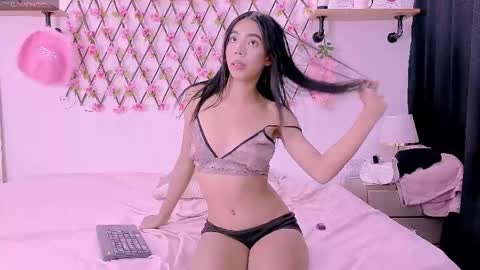 akiraa_hime online show from February 18, 2026, 6:04 pm