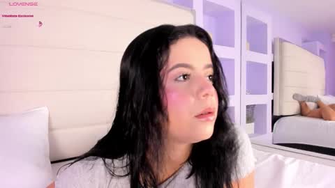 AKIRA online show from September 10, 2025, 11:43 am