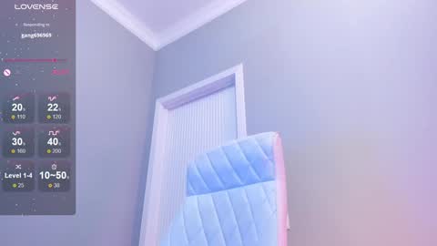 Snapshot of akura_01 chatting on October 30, 2025, 5:53 am Akura is here 3 online show from October 30, 2025, 5:53 am