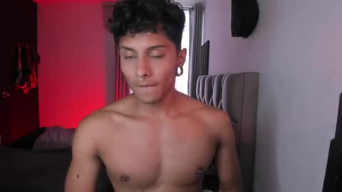 Ander uwu online show from October 2, 2025, 9:44 pm