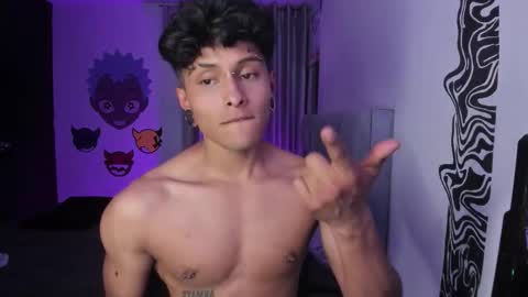 Ander uwu online show from February 25, 2026, 4:22 am