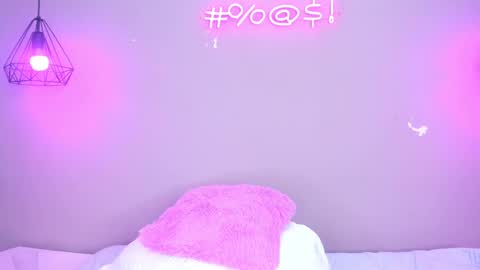 Alahia  online show from March 7, 2025, 2:45 pm