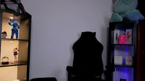 Snapshot of alaia_asuka chatting on June 11, 2026, 1:49 am Alaia online show from June 11, 2026, 1:49 am