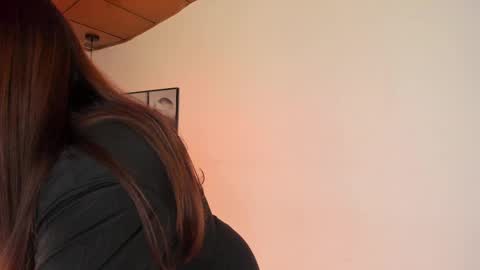 Alaia Carter online show from October 3, 2025, 3:31 pm