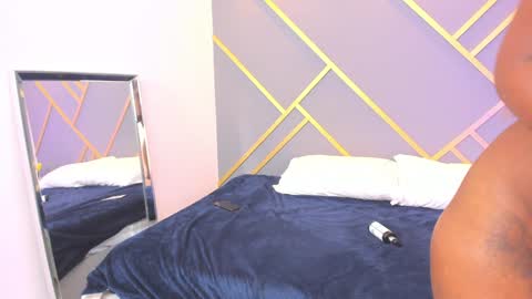 alaia_colins online show from January 25, 2025, 7:17 am