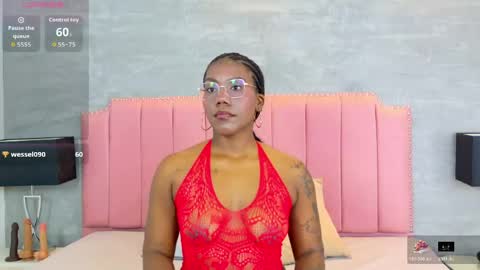 alaia_colins online show from May 4, 2026, 12:50 am