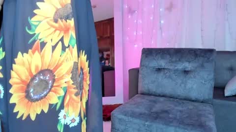 Alaia online show from March 8, 2025, 10:13 pm