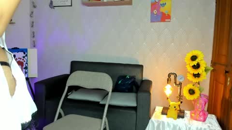 Alaia online show from April 19, 2026, 5:12 pm