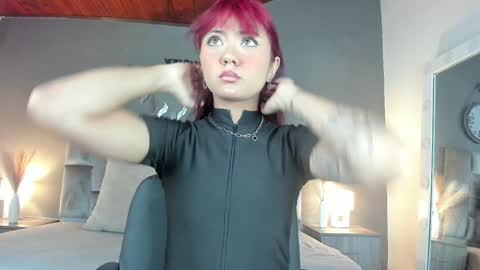  Alaia  online show from January 27, 2025, 11:32 am