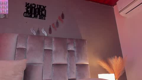  Alaia  online show from February 7, 2025, 5:40 pm