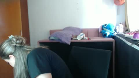 alaina_blessed online show from February 9, 2026, 8:02 pm