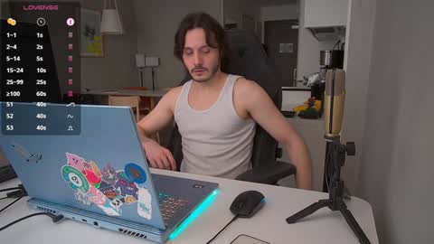 Maxi  online show from February 4, 2025, 10:21 am