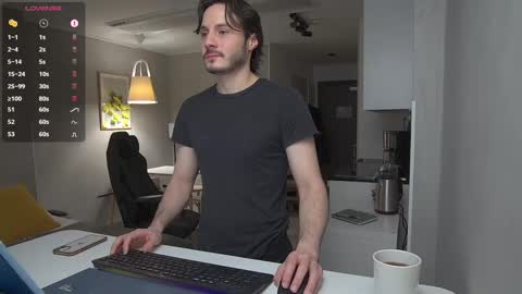 Maxi  online show from February 17, 2025, 6:09 am