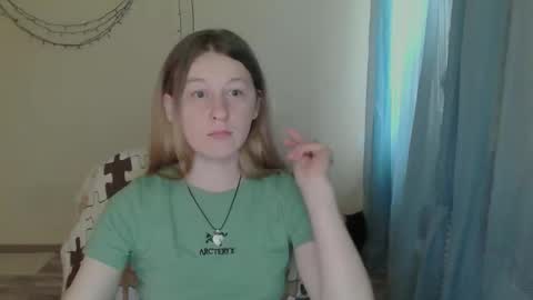 Snapshot of alalaska_ana chatting on April 23, 2026, 12:51 pm Anna online show from April 23, 2026, 12:51 pm
