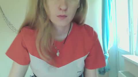 Snapshot of alalaska_ana chatting on April 27, 2026, 6:44 am Anna online show from April 27, 2026, 6:44 am