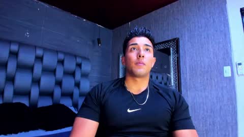Alan greek online show from April 19, 2026, 8:33 pm
