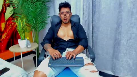 Alan greek online show from May 17, 2026, 5:09 pm