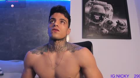 alan_morrys online show from February 9, 2025, 3:11 am