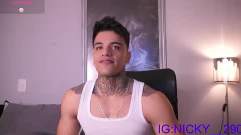 Snapshot of alan_morrys chatting on June 14, 2026, 1:47 am alan_morrys online show from June 14, 2026, 1:47 am