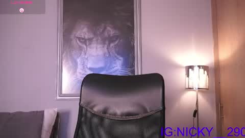 Snapshot of alan_morrys chatting on June 17, 2026, 1:41 am alan_morrys online show from June 17, 2026, 1:41 am