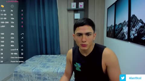 Alan  Kevin can we reach 100 thumbs up please guys  online show from March 8, 2025, 11:37 am