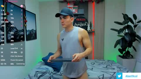 Alan  Kevin can we reach 100 thumbs up please guys  online show from December 3, 2025, 7:12 pm