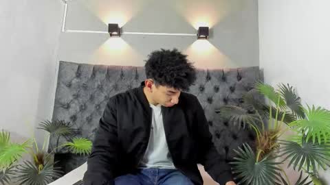 Alan online show from December 2, 2025, 12:43 pm