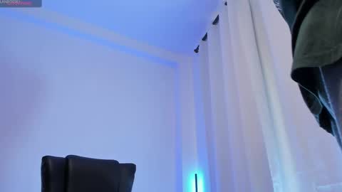 Alan online show from September 18, 2025, 1:57 pm