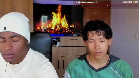 Snapshot of alan_scot chatting on May 24, 2026, 2:22 pm Alan and Criss - WE JUST FRIENDS WITH BENEFITS BOTH VERS online show from May 24, 2026, 2:22 pm