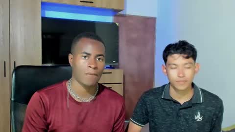 Snapshot of alan_scot chatting on June 22, 2026, 12:24 am Alan and Criss - WE JUST FRIENDS WITH BENEFITS BOTH VERS online show from June 22, 2026, 12:24 am