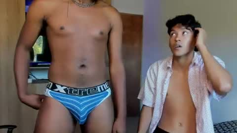 Snapshot of alan_scot chatting on July 24, 2026, 6:17 pm Alan and Criss - WE JUST FRIENDS WITH BENEFITS BOTH VERS online show from July 24, 2026, 6:17 pm