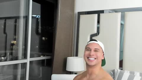 Alan Vidal online show from February 20, 2025, 2:40 am