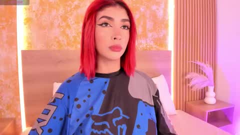 alana_2916 online show from September 17, 2025, 3:19 am