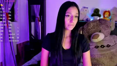 Alana  online show from November 21, 2025, 7:51 am