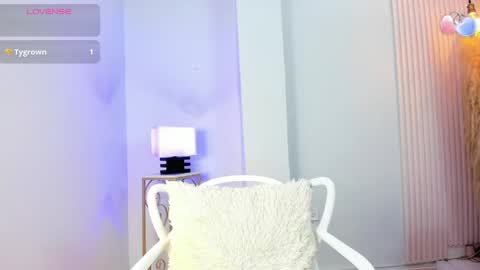 Snapshot of alana__rossetti chatting on May 8, 2026, 3:12 am Alana online show from May 8, 2026, 3:12 am