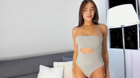 Snapshot of alana__roxxxy chatting on July 15, 2026, 2:28 am Alana online show from July 15, 2026, 2:28 am