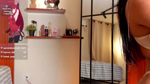 alana_ada online show from February 8, 2025, 8:09 am