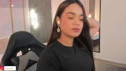 M E L I online show from May 26, 2026, 7:32 pm