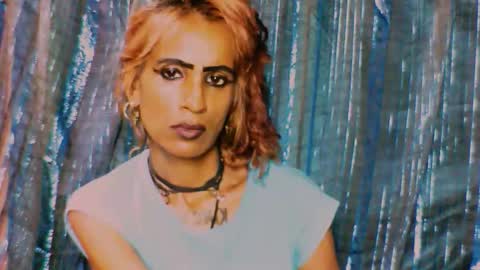 Snapshot of alana_del_ray chatting on March 28, 2026, 5:56 pm alana_del_ray online show from March 28, 2026, 5:56 pm