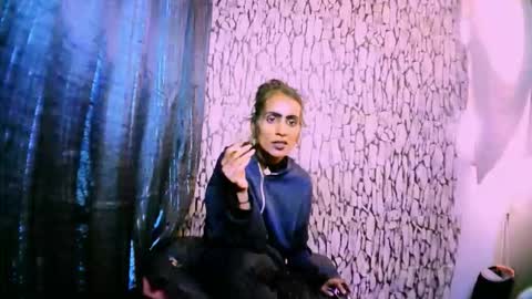 Snapshot of alana_del_ray chatting on June 9, 2026, 7:42 am alana_del_ray online show from June 9, 2026, 7:42 am