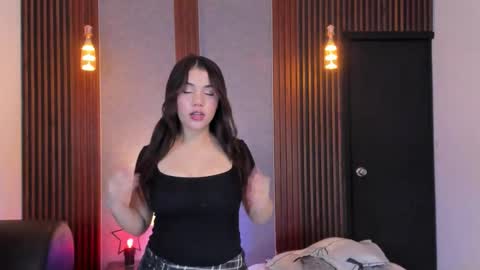 Alana online show from December 5, 2025, 3:59 am