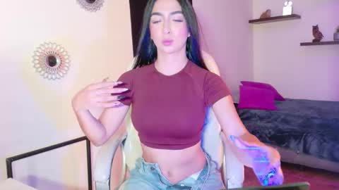 Maeve  online show from January 17, 2026, 11:48 am