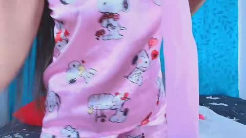 alana_pink95 online show from May 8, 2026, 11:59 am
