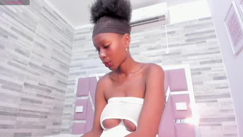 Alana online show from December 21, 2024, 5:29 pm